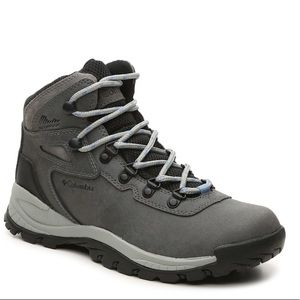 Columbia newton ridge plus hiking boots